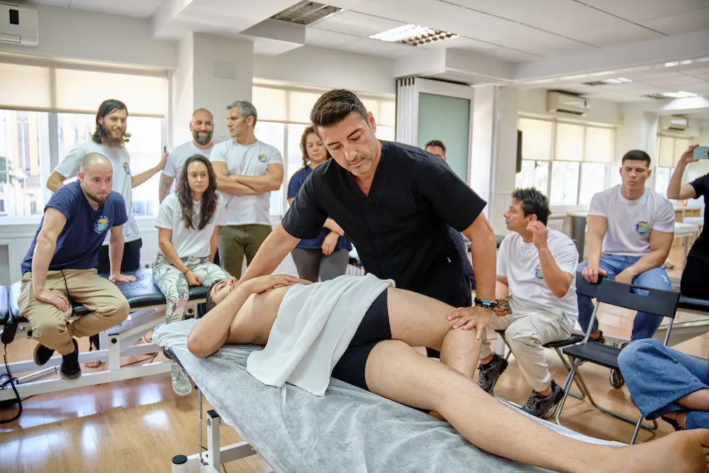 cursos de masaje terapéutico y deportivo en ise holístico